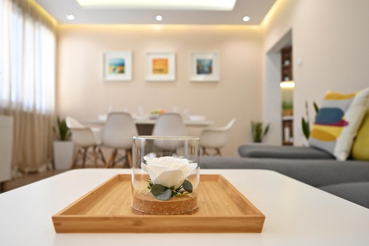 Modern Central 2-Bedroom Apartment With Parking Варна Экстерьер фото